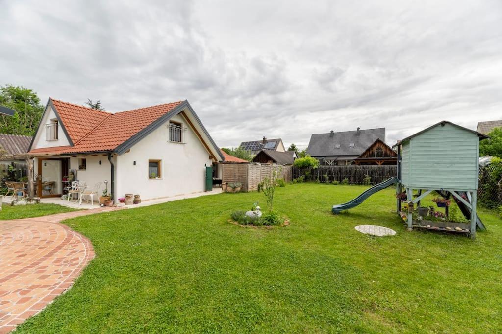 Idyllic Holiday Home - Relaxation Place Лейбниц Экстерьер фото